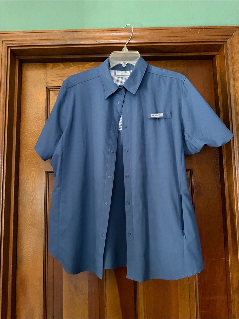Columbia Women’s Short Sleeve Slate Blue Button-Down Shirt